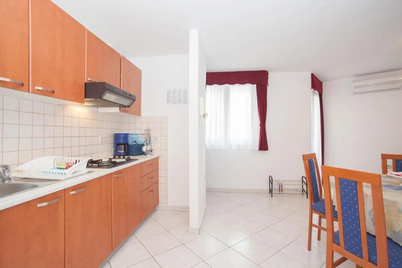 Apartments By The Sea Punat, Krk - 17857